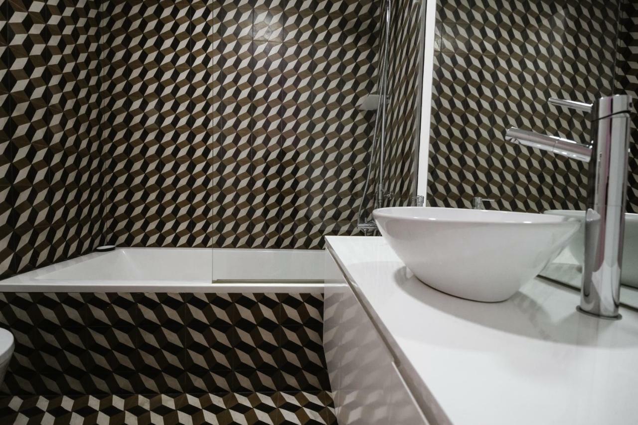 Joivy Elegant 2Br Apt Nearby Tram 28E Stop - Portas Sol Lisboa Dış mekan fotoğraf