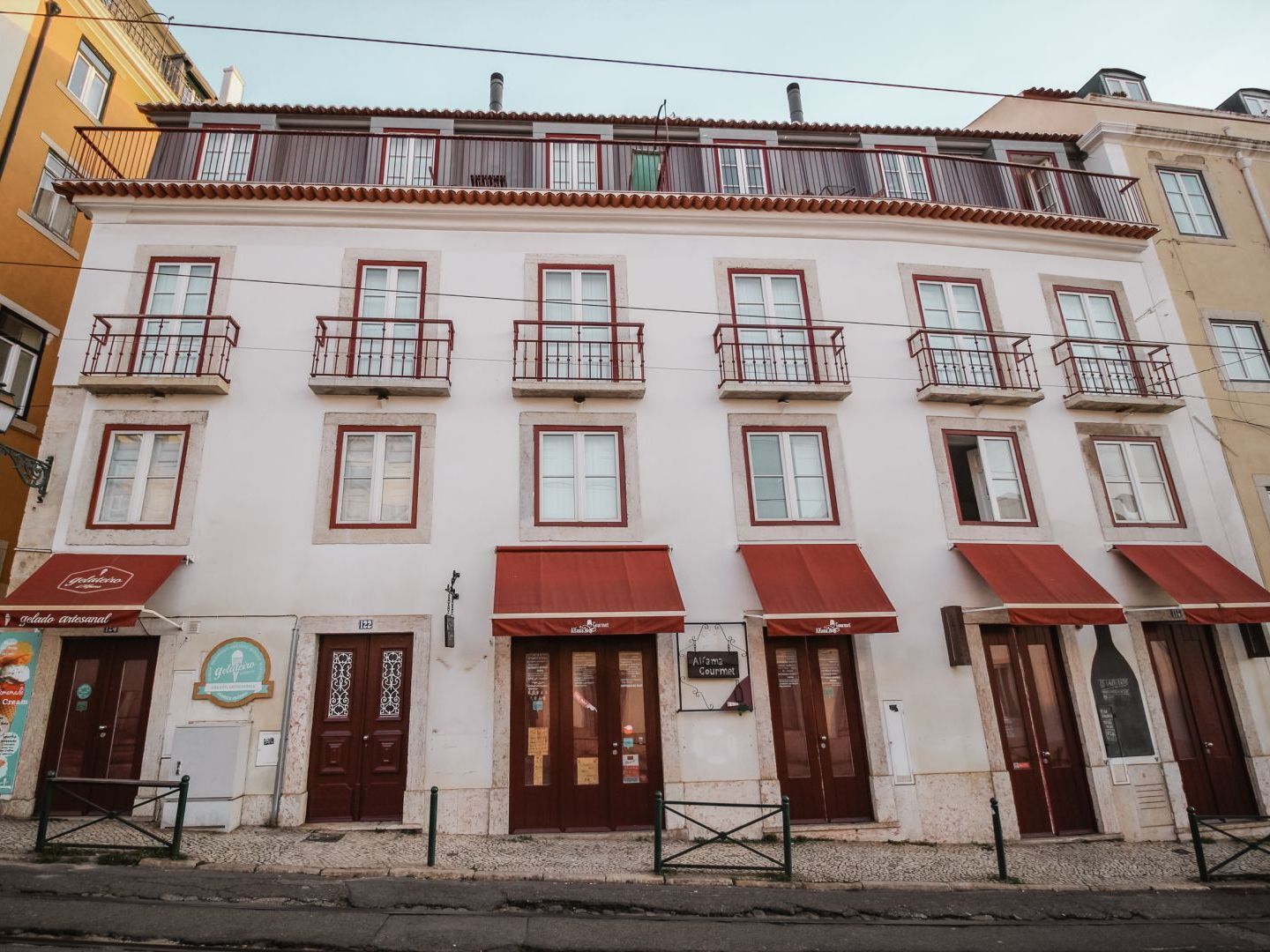 Joivy Elegant 2Br Apt Nearby Tram 28E Stop - Portas Sol Lisboa Dış mekan fotoğraf